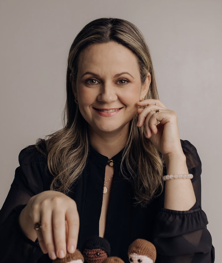 Fabrícia Gonçalves da Costa (Fabi Costa)